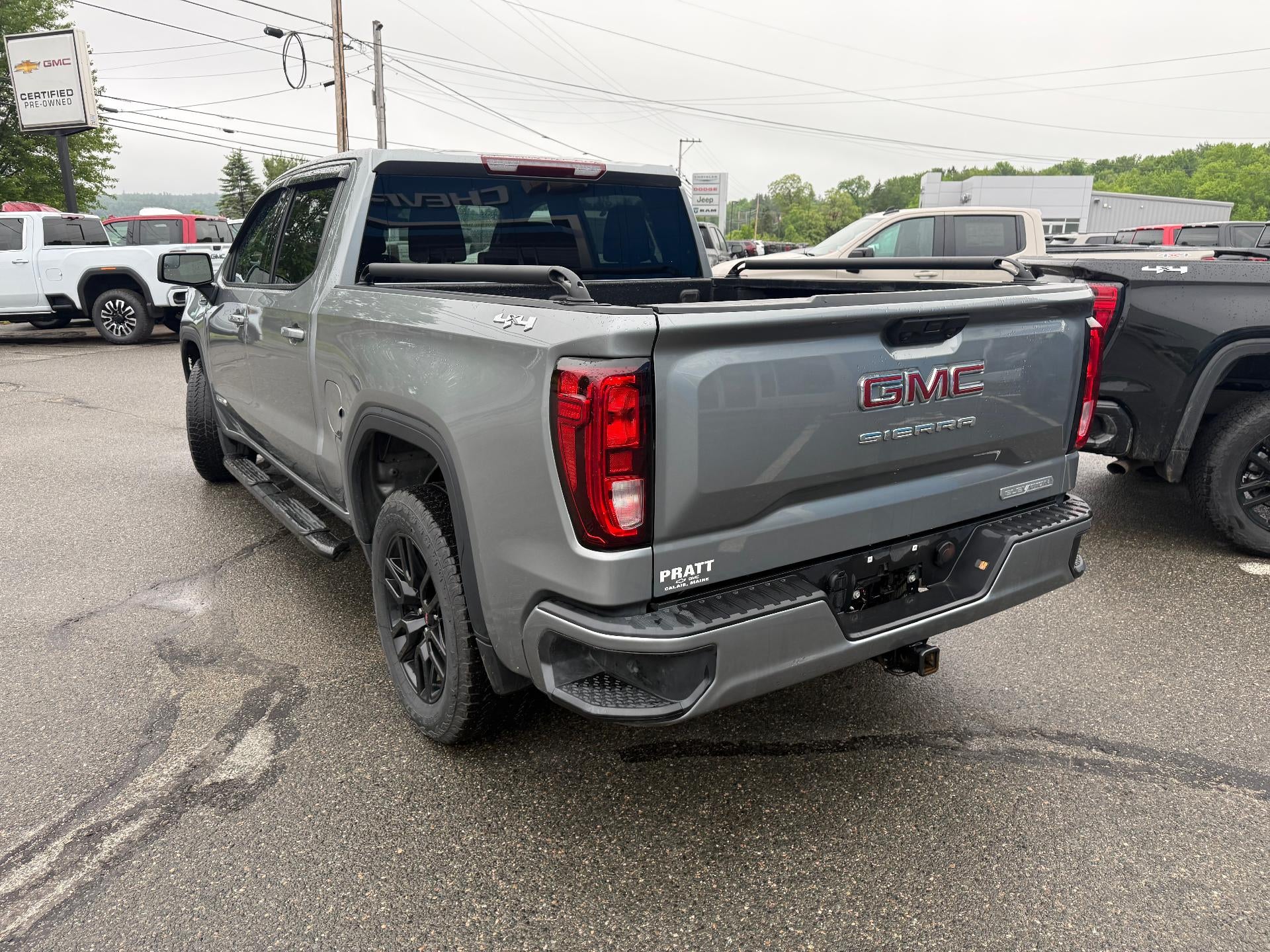 2025 GMC Sierra 1500 — detail view